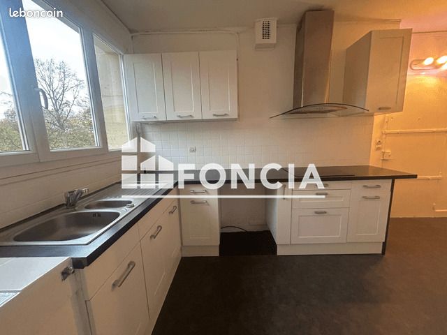 Appartement a louer saint-germain-en-laye - 4 pièce(s) - 81 m2 - Surfyn