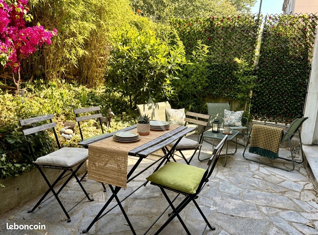 Appartement 2 pièces 54 m² · à Paris · 54 m² · 720 000 €