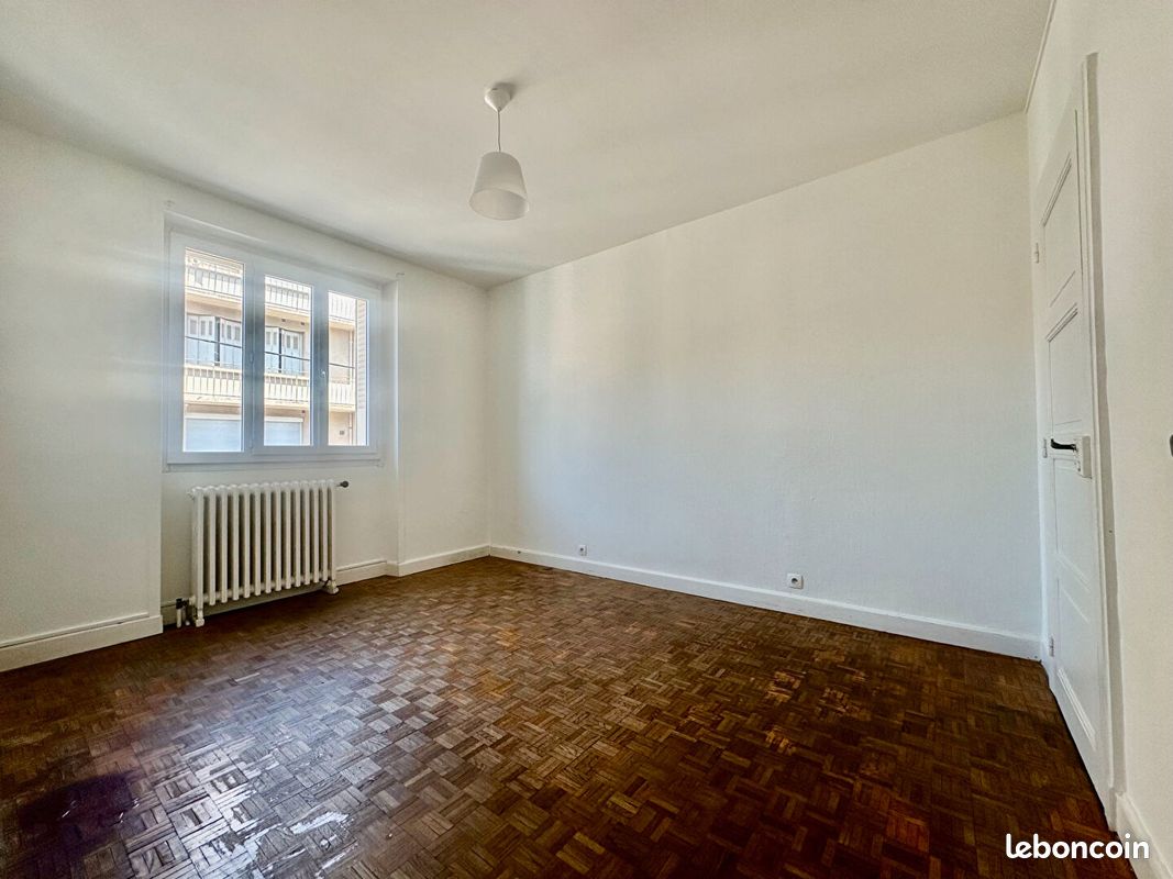 Appartement 2 pièces 49 m² · à Brive-la-Gaillarde · 49 m² · 545 €
