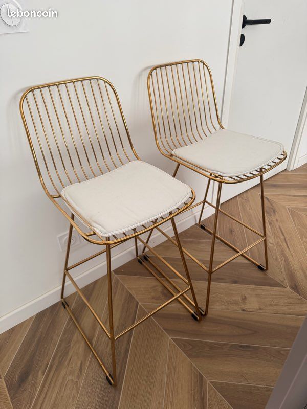 Chaises de bar (image 1)