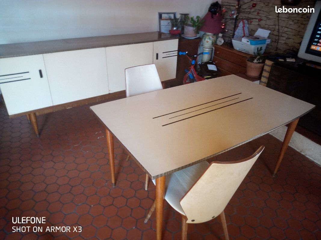 Table + buffet vintage année 70 (image 2)