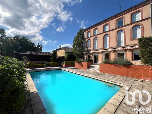 Propriété 9 pièces 380 m²