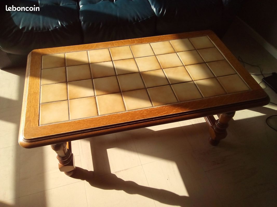 Table basse carrelée (image 1)