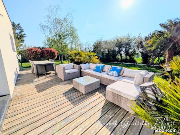 Maison 8 pièces 225 m²