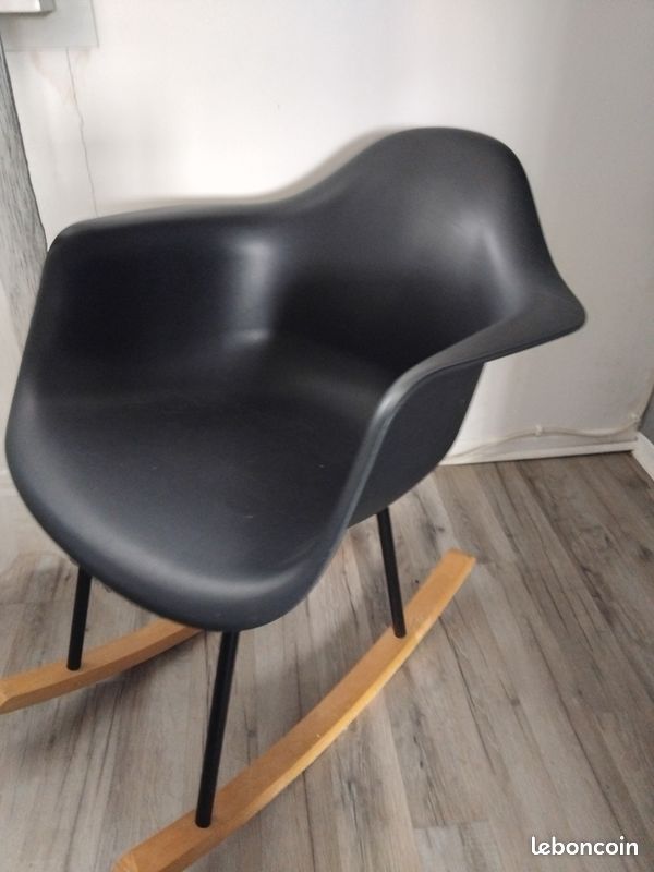Fauteuil à bascule (image 1)