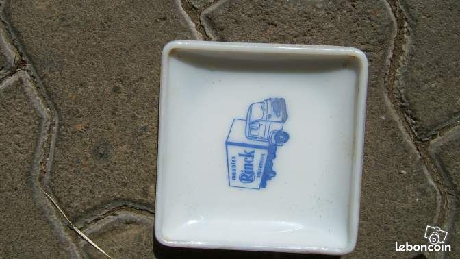 Coupelle ou vide monnaie MEUBLES RINCK (image 1)