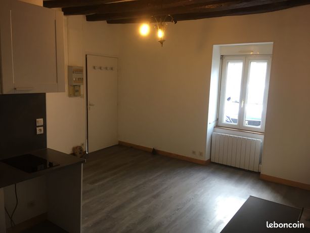 Studio 22m2 centre La Bazoge