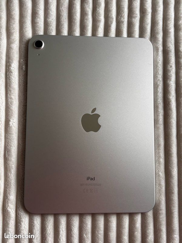 IPad 10ᵉ génération Argent – 256 Go – Wi‑Fi + Clavier Apple + Coque – Parfait état (image 3)