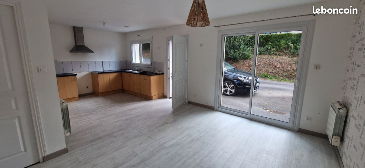Appartement 2 pièces 45 m² · à Saint-Marcel · 45 m² · 450 €/mois