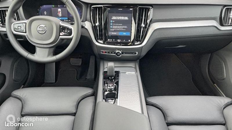 Volvo V60 B4 197ch Ultra Style Dark DCT 7 (image 16)