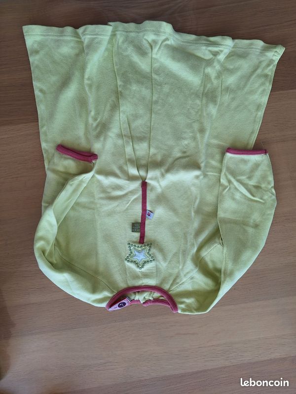 Lot vetements fille 4 ans (image 3)