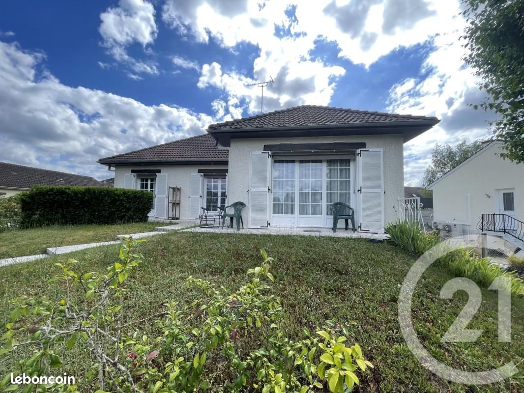 Maison 4 pièces 94 m² · à Fay-aux-Loges · 94 m² · 172 800 €