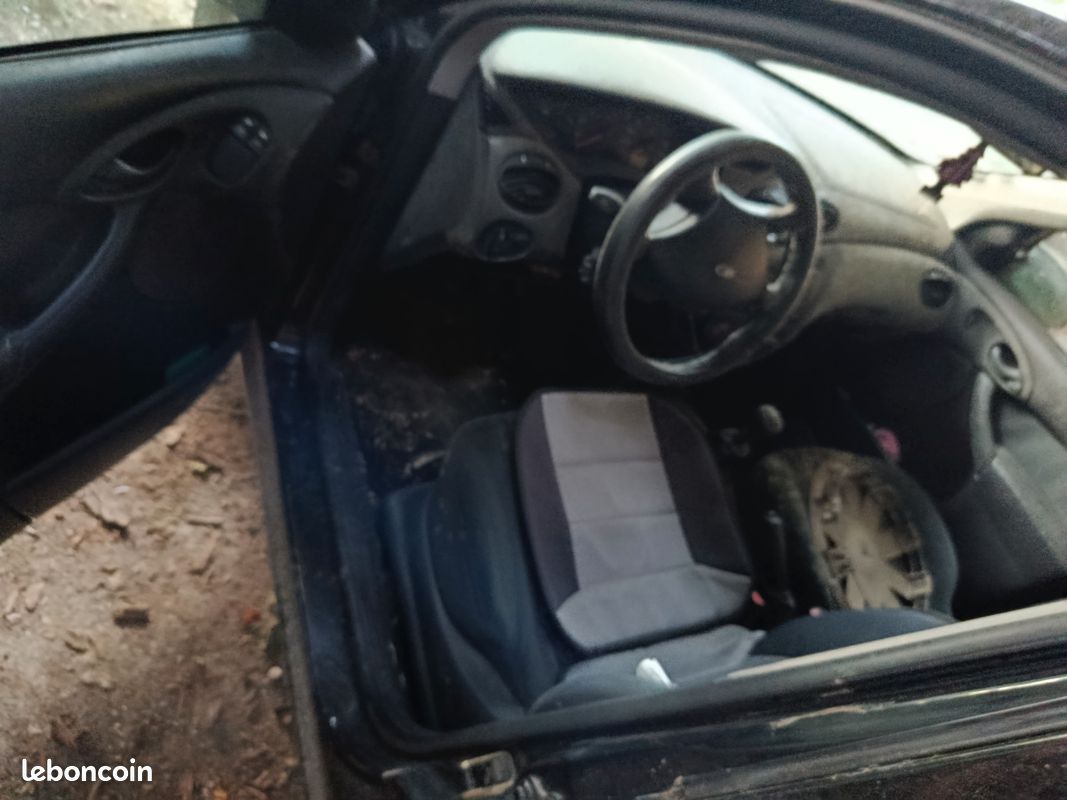 Vends ford focus break (image 1)
