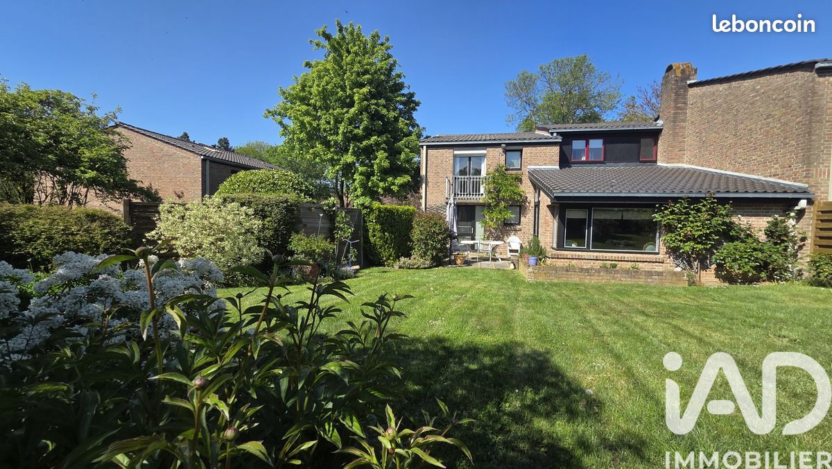 Maison 7 pièces 150 m² · à Mouvaux · 150 m² · 740 000 €