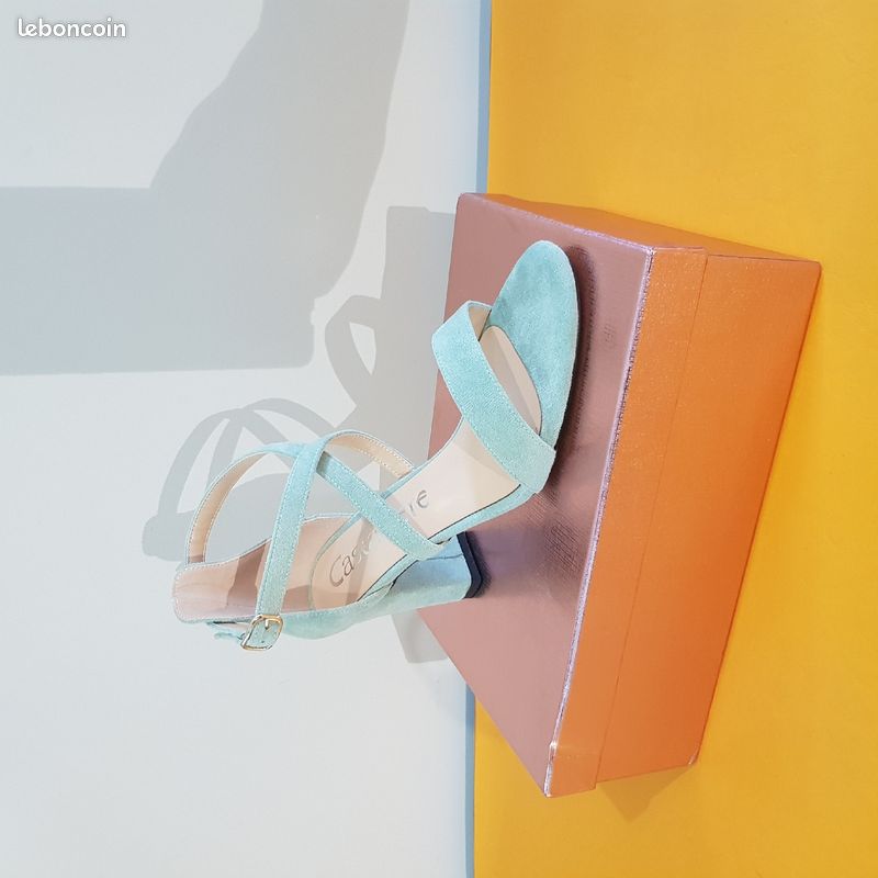 Chaussure femme (image 1)