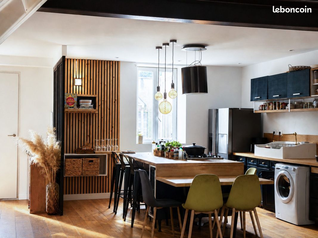 Maison 4 pièces 118 m² · à Soulaire-Et-Bourg · 118 m² · 265 000 €