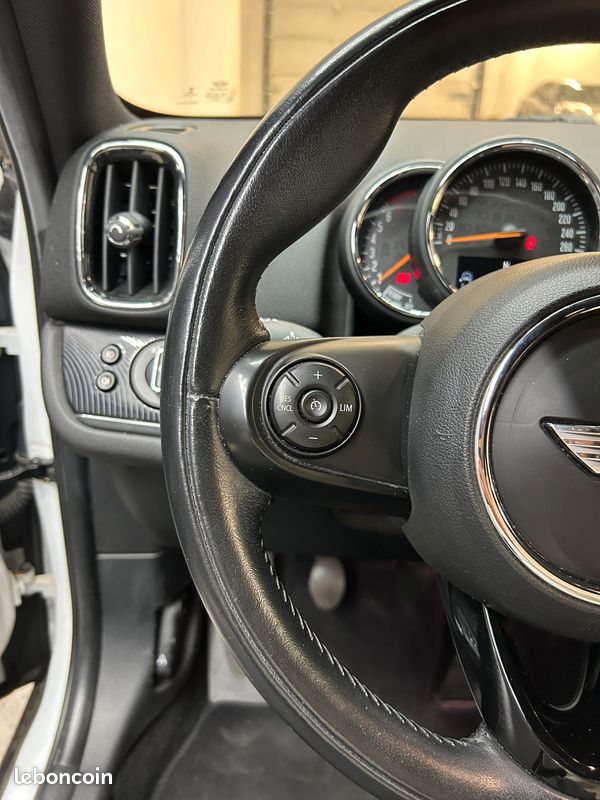 Mini countryman 2.0 190 cooper s clim bi-zone / sieges chauffants / led d'ambiance / feu auto (image 28)