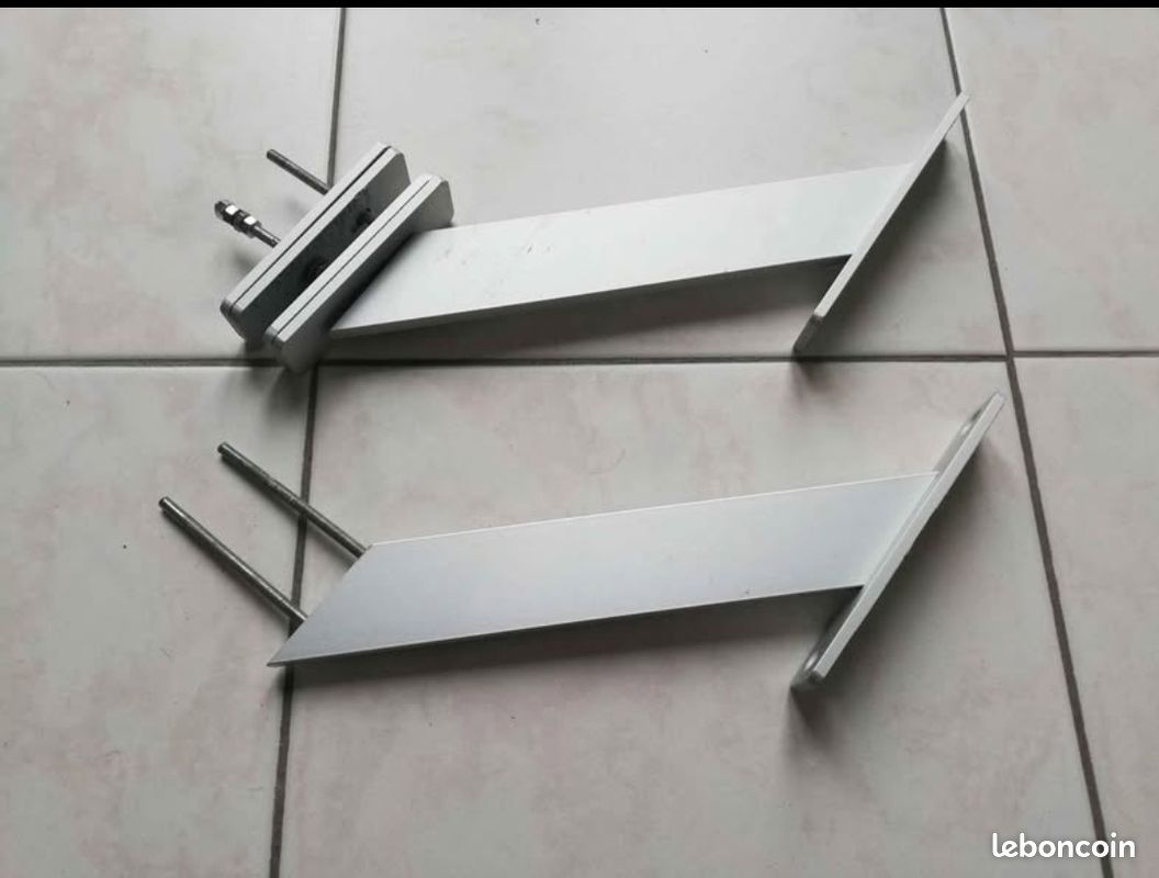 Consoles/Pieds/Équerres pour plan snack (image 1)