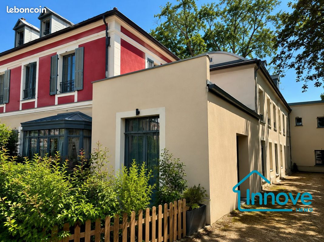 Appartement 1 pièce 27 m² · à Saint-Germain-en-Laye · 27 m² · 932 €