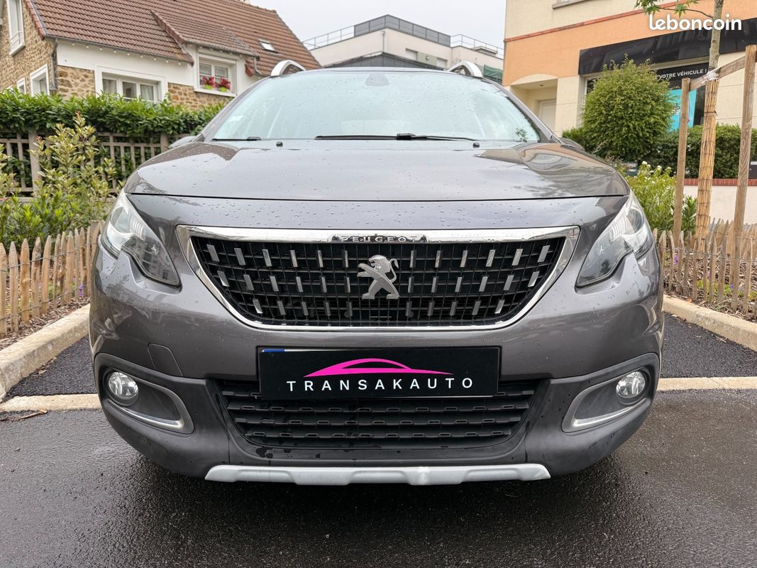 PEUGEOT 2008 130ch SS BVM6 Style (image 3)