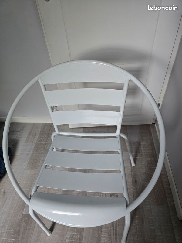 Chaise blanche déco/coiffeuse (image 2)