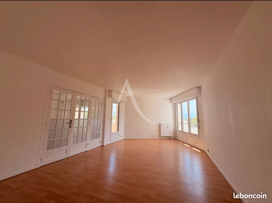Appartement 3 pièces 68 m² · à Cergy · 68 m² · 1 100 €