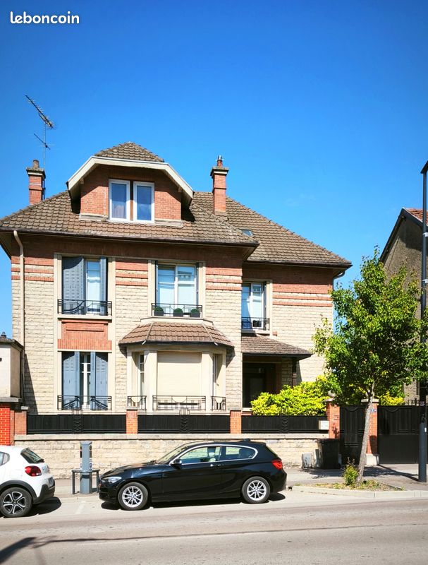 Maison 7 pièces 160 m² · à Pont-Sainte-Marie · 160 m² · 335 000 €