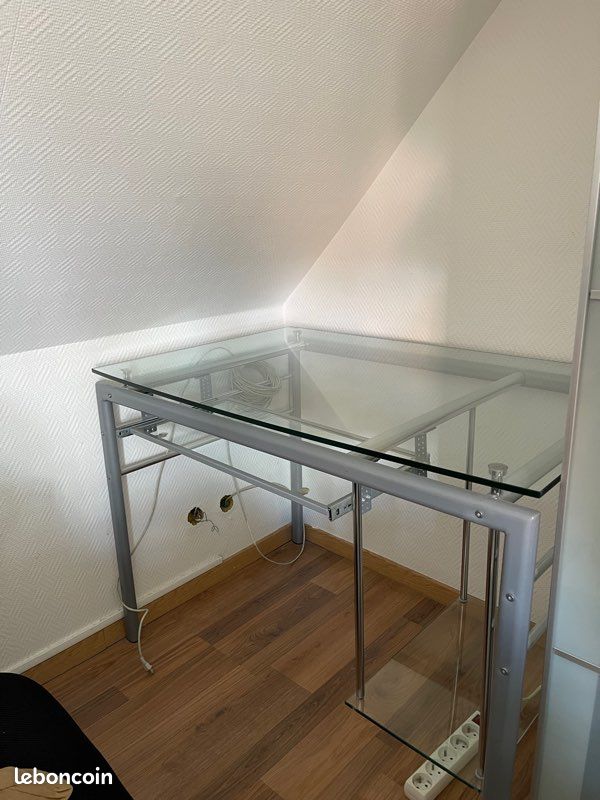 Bureau en verre 110x72cm (image 1)