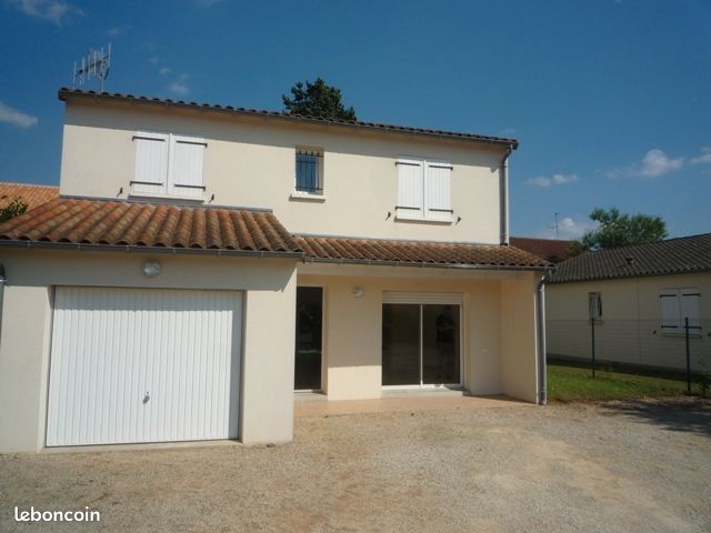 Maison 5 pièces 110 m² · à Poitiers · 110 m² · 975 €/mois