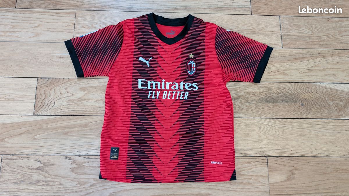 Maillot et Short Milan AC Enfant Rafael Leao (image 1)