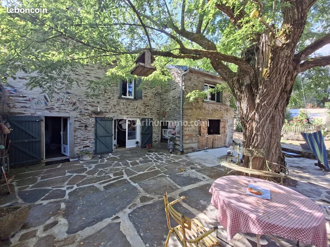 Maison 9 pièces 200 m² · à Les Martys · 200 m² · 188 000 €