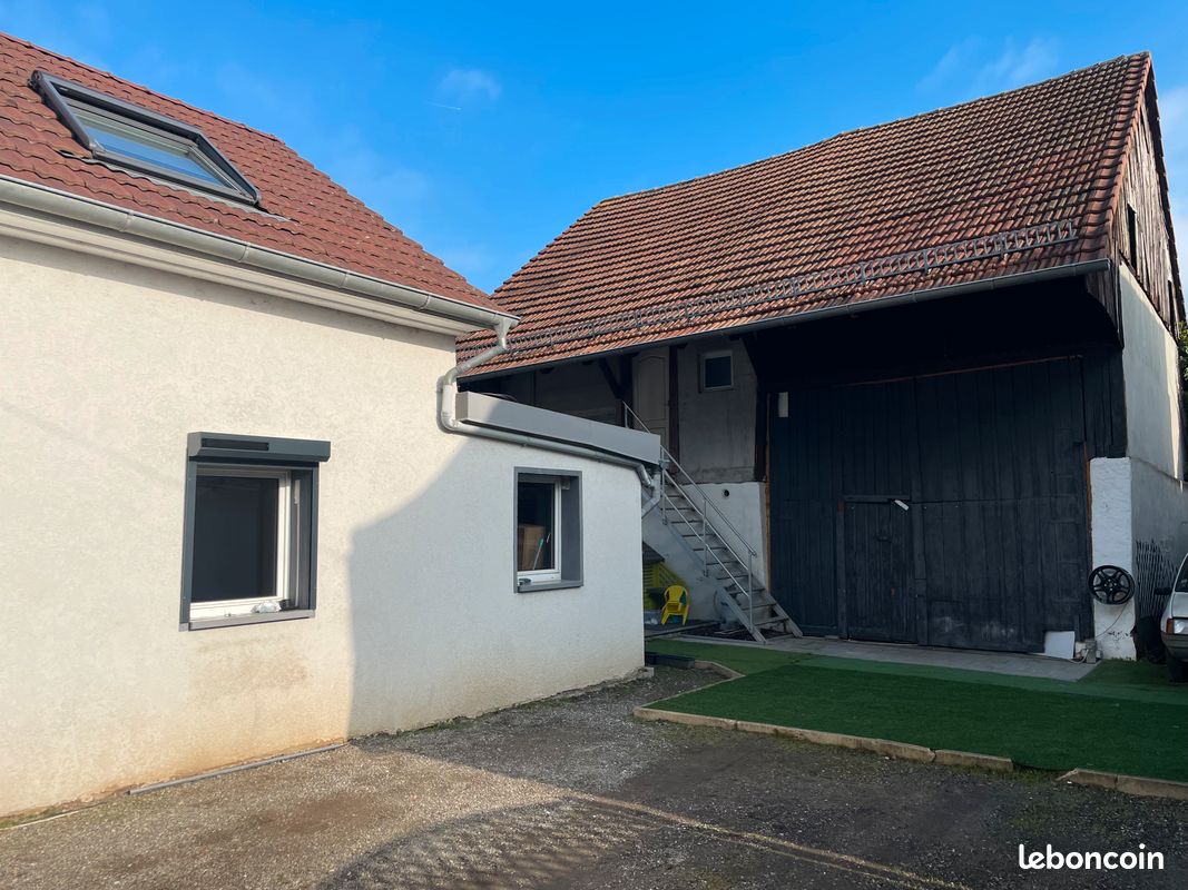 Maison 5 pièces 105 m² · à Rosenau · 105 m² · 245 000 €