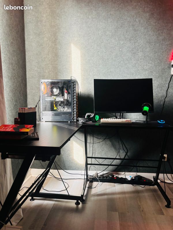 Bureau d’angle noir Gamer (image 1)