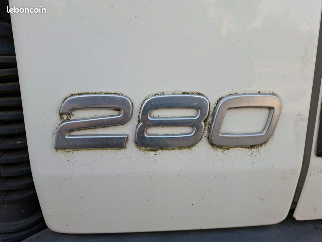 Volvo FE 280 4x2 (image 2)