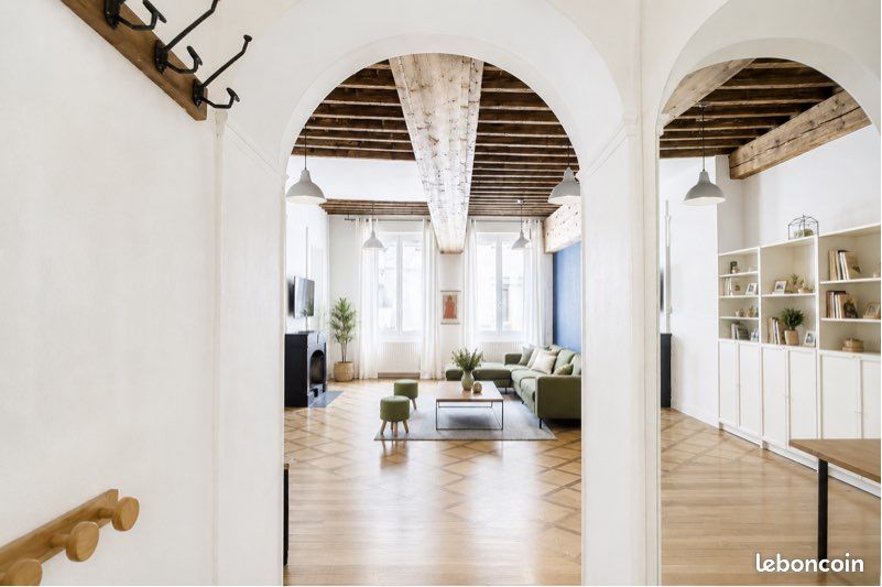 Appartement 5 pièces 149 m² · à Grenoble · 149 m² · 250 000 €