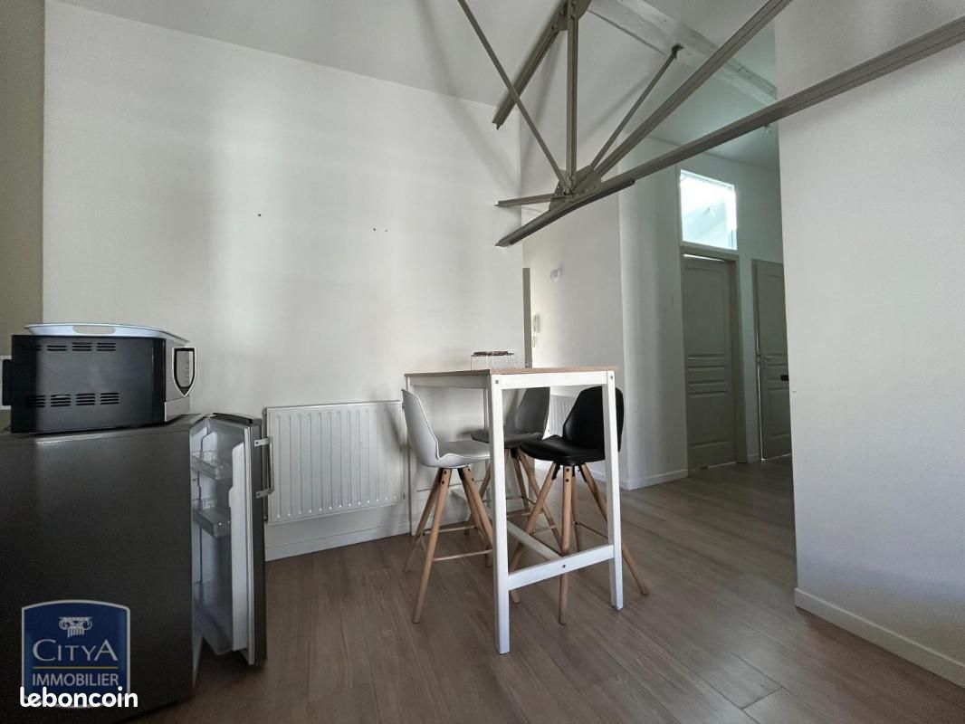 Appartement 2 pièces 28 m² · à Niort · 28 m² · 520 €