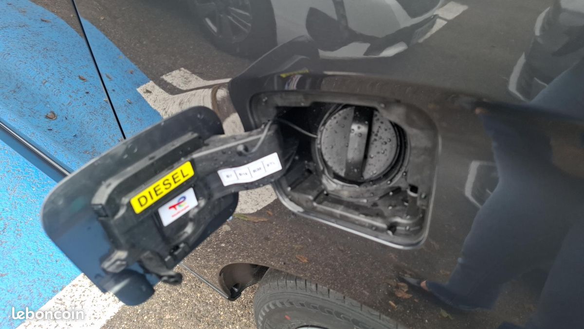 Peugeot expert ca fixe m 2.2 d 180 s&s eat8 (image 30)