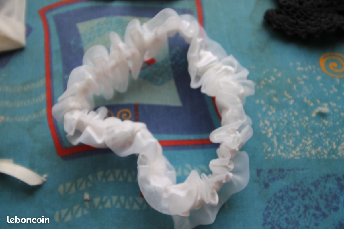 Accessoires vestimentaires de communion (image 12)