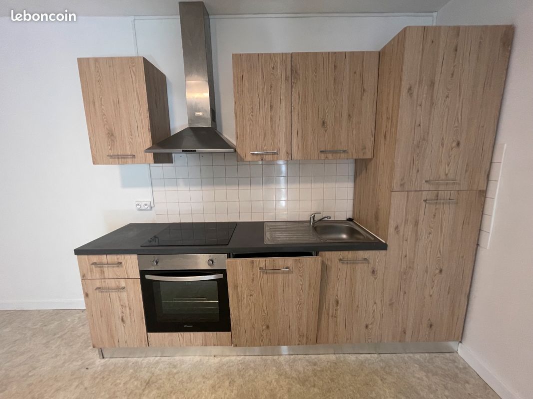 Appartement 2 pièces 40 m² · à Bas-en-Basset · 40 m² · 490 €