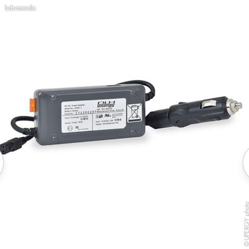NX - Chargeur universel de voyage 24V 90W prise allume-cigare + USB (image 2)