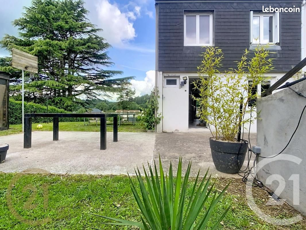 Maison 7 pièces 99 m² · à Lillebonne · 99 m² · 159 500 €
