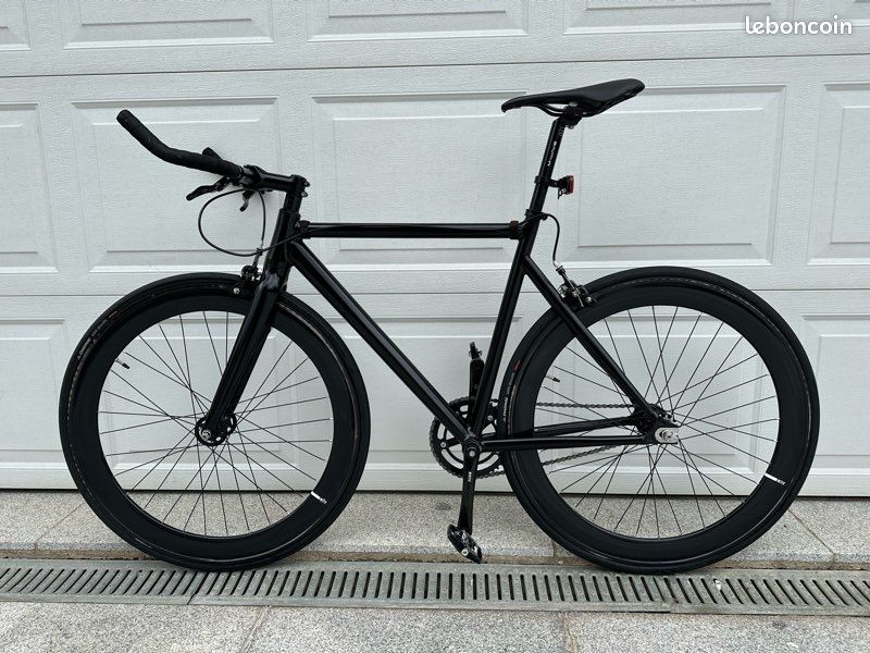 Fixie Santafixie Raval Matte Black Vélos