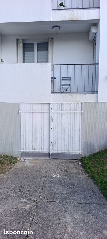 Parking 23 m² · à Bures-sur-Yvette · 23 m² · 110 €/mois
