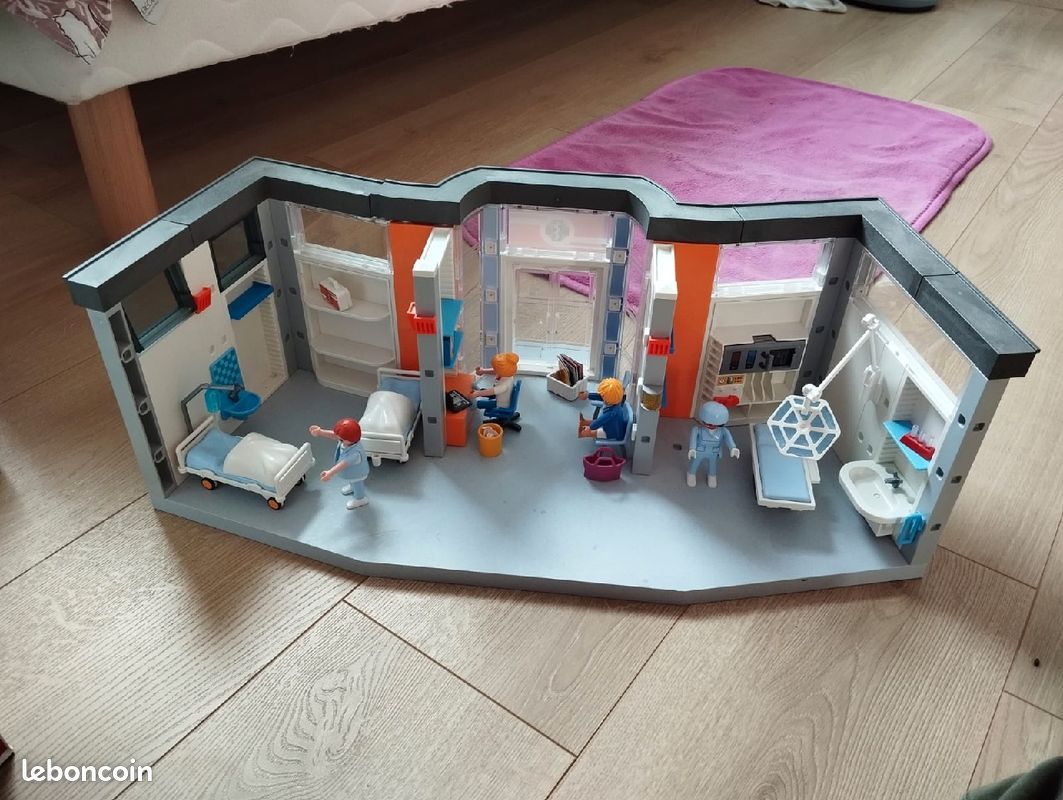 Hôpital pour playmobil (image 2)