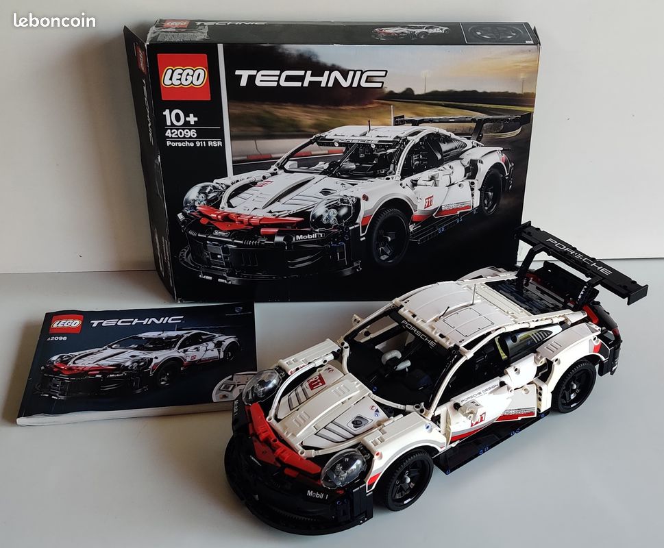 42096 LEGO Technic - Porsche 911 RSR (image 1)