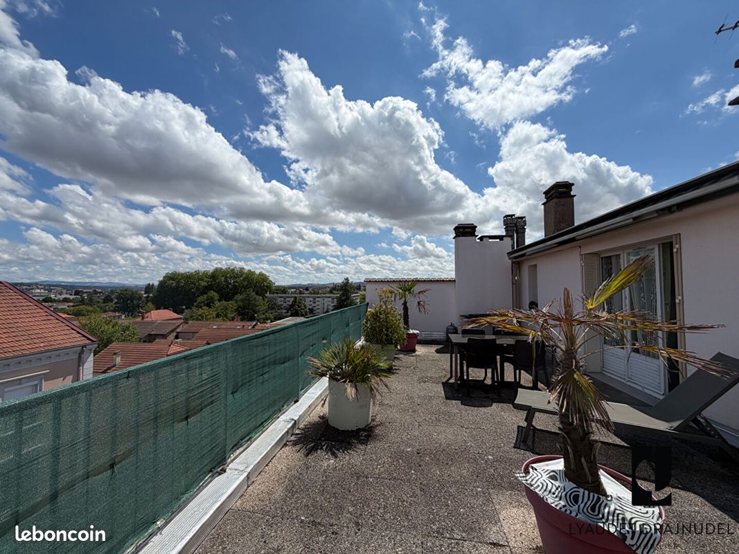 Appartement 2 pièces 48 m² · à Roanne · 48 m² · 59 900 €