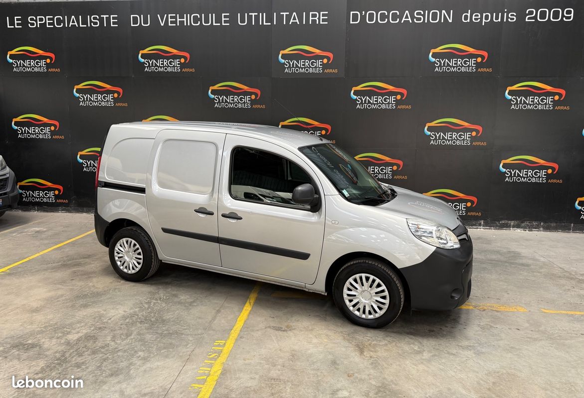 Kangoo grand confort 1.5 dci (clim/radars de recul/etageres/etc...)104.903 km 8.325 ht (9.990 ttc) (image 1)