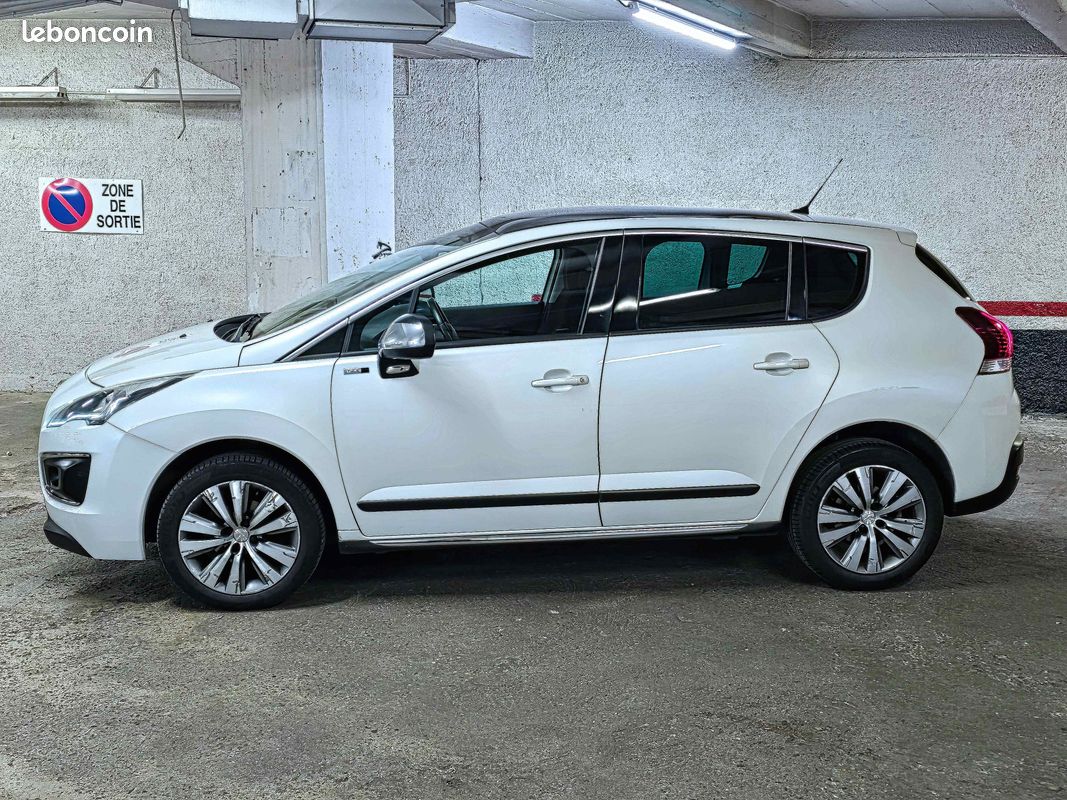 PEUGEOT 3008 I Phase 2 130ch Style BVM6 garantie 12mois (image 4)