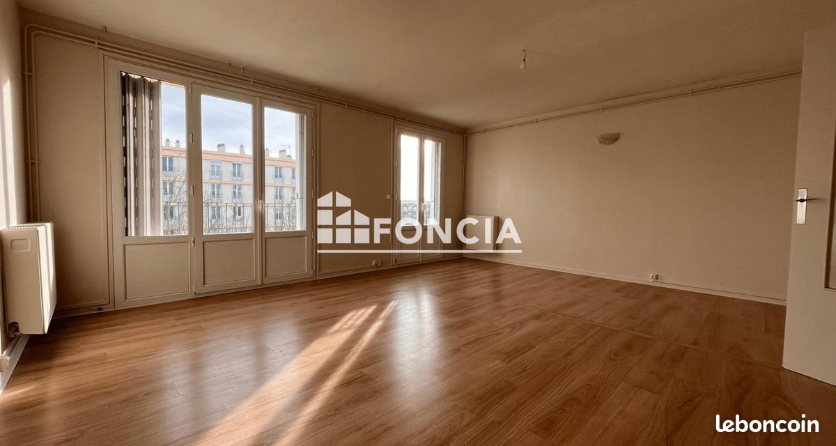 Appartement 3 pièces 74 m² - La Rochelle 17000 (image principale 1)