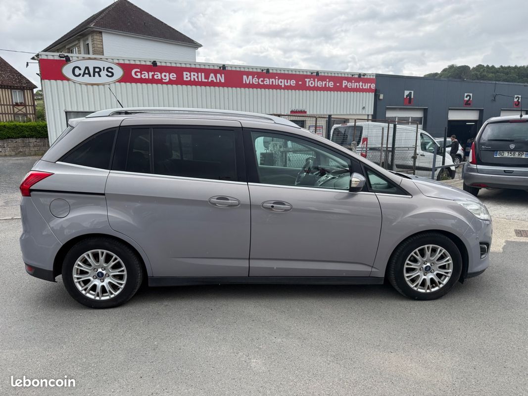 FORD GRAND C-MAX 2.0tdci 136 bva 2eme main excellent etat (image 8)
